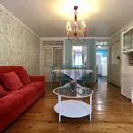 Rent a room of 80 m² in lisbon