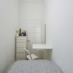 Rent a room in lisbon