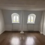 Rent 1 bedroom apartment of 31 m² in Paris