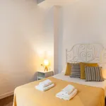 Rent 2 bedroom apartment of 70 m² in Málaga