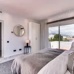 Rent 3 bedroom apartment of 145 m² in Puerto Banús