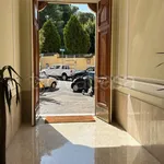 Affitto 2 camera appartamento di 90 m² in Roma