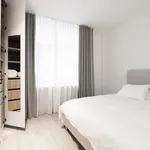 Rent 2 bedroom apartment in Ixelles