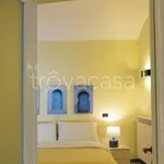 Rent 2 bedroom apartment of 65 m² in Napoli