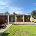 Rent 3 bedroom house in Pakenham