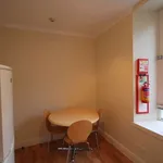 Rent 4 bedroom apartment in Scotland