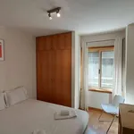 Rent 1 bedroom apartment in porto