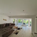 Rent 2 bedroom apartment of 861 m² in Bonn