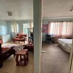 Rent 2 bedroom apartment in Roodepoort