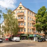 Rent a room of 132 m² in berlin