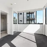 Rent 2 bedroom apartment in Essendon North