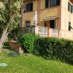 Affitto 3 camera appartamento di 130 m² in Recco