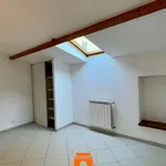 Rent 3 bedroom house of 77 m² in Montélimar