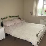 Rent 2 bedroom flat in Oadby and Wigston