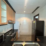 Rent 1 bedroom apartment of 78 m² in Singapore