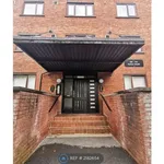 Rent 2 bedroom flat in Salford