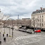 Rent 2 bedroom apartment of 936 m² in Paris