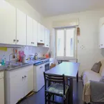 Rent 3 bedroom apartment in Rome