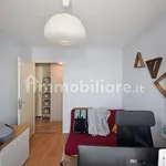 Affitto 4 camera appartamento di 75 m² in Novara