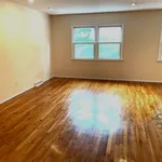 Rent 3 bedroom apartment in Bayside