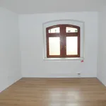 Frisch renovierte 3-Zimmer-Wohnung mit geräumiger Küche, neuem Bad m. Wanne & Dusche * sep. Eingang