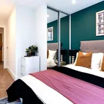 Rent 3 bedroom apartment in Yorkshire And The Humber