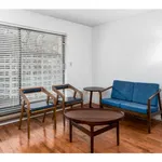 Appartement de 968 m² avec 3 chambre(s) en location à Vancouver