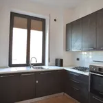 Rent 3 bedroom apartment of 85 m² in Bari