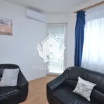 Rent 3 bedroom apartment of 68 m² in Debrecen