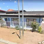 Rent 3 bedroom house in Soweto