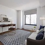 Rent 4 bedroom apartment in Manhattan