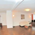 Miete 2 Schlafzimmer wohnung von 1012 m² in Zurich