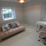 Rent 2 bedroom apartment in Paisley