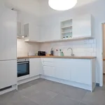 Huur 1 slaapkamer appartement van 915 m² in Brussels