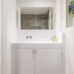 Appartement de 474 m² avec 1 chambre(s) en location à Paris