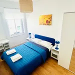 Rent 4 bedroom apartment in Málaga