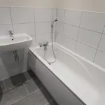 Rent 2 bedroom flat in Bradford