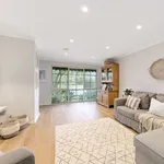 Rent 2 bedroom apartment in Mount Eliza