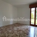 Affitto 4 camera appartamento di 109 m² in Zola Predosa