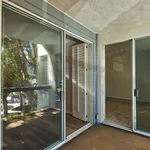 Rent 2 bedroom house of 130 m² in Los Angeles