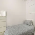 Rent a room in lisbon