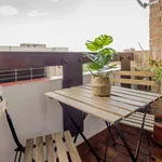 Rent a room of 180 m² in madrid