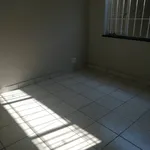 Rent 2 bedroom apartment in Roodepoort