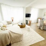 Miete 2 Schlafzimmer wohnung von 807 m² in Zurich