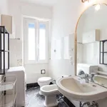 Rent a room of 80 m² in milan