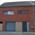 Maison de 518 m² avec 4 chambre(s) en location à Gullegem