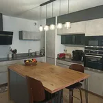 Rent 4 bedroom apartment of 92 m² in chambray-lès-tours