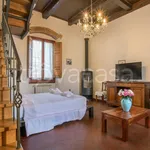 Rent 4 bedroom house of 150 m² in Firenze