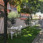 Rent 4 bedroom house of 16 m² in Roma