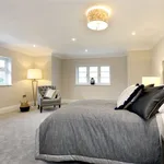 Rent 7 bedroom house in South East England